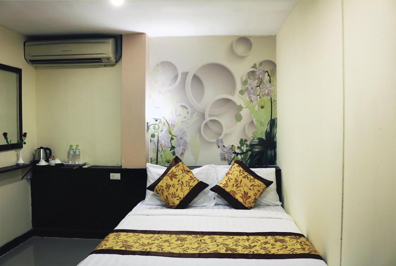City House Bangkok Exterior photo